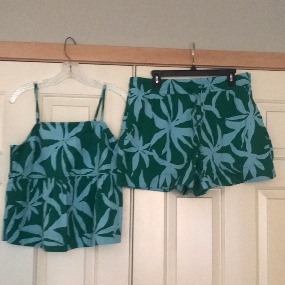 Hawaiian print tank and shorts set by free assembly